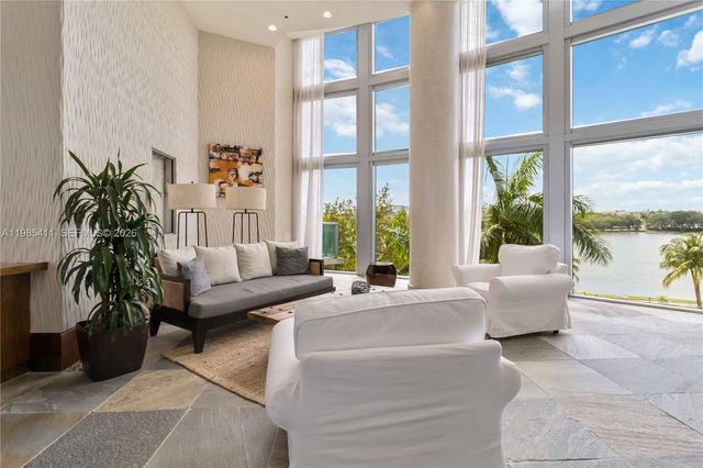 2641 N Flamingo Rd 307N, Sunrise, FL 33323