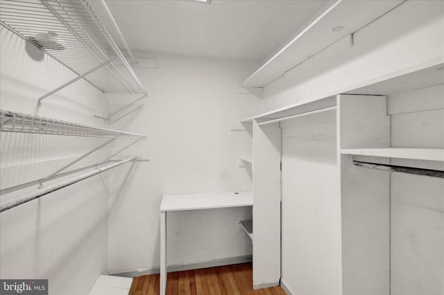 7 CLUB LN, Reading, PA 19607