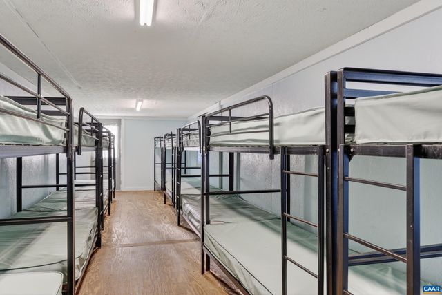 443 MEADOW VIEW LN, Fort Valley, VA 22652