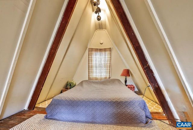 443 MEADOW VIEW LN, Fort Valley, VA 22652