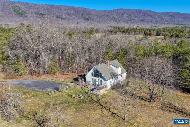 443 MEADOW VIEW LN, Fort Valley, VA 22652