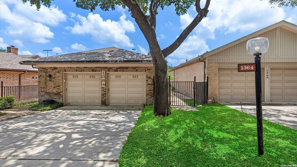 1364 PATIO DR, New Braunfels, TX 78130