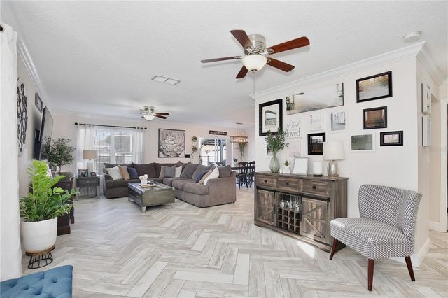 2115 HEATHWOOD CIRCLE, Orlando, FL 32828