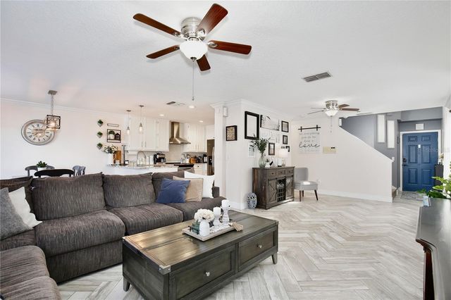 2115 HEATHWOOD CIRCLE, Orlando, FL 32828