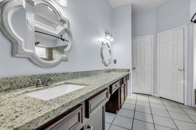 6614 Readsland Lane, Houston, TX 77084