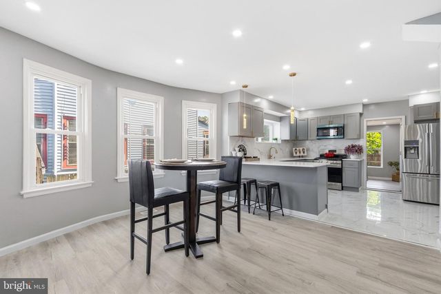 118 S 32ND ST, Camden, NJ 08105