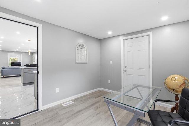 118 S 32ND ST, Camden, NJ 08105