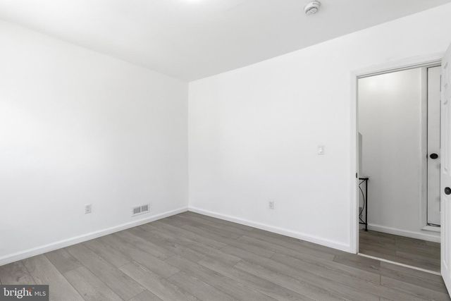 118 S 32ND ST, Camden, NJ 08105