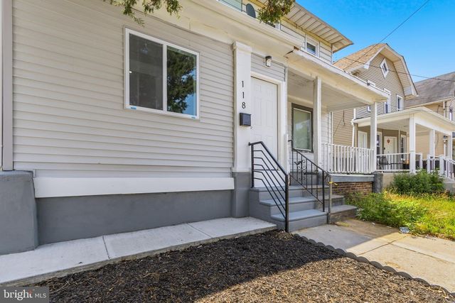 118 S 32ND ST, Camden, NJ 08105
