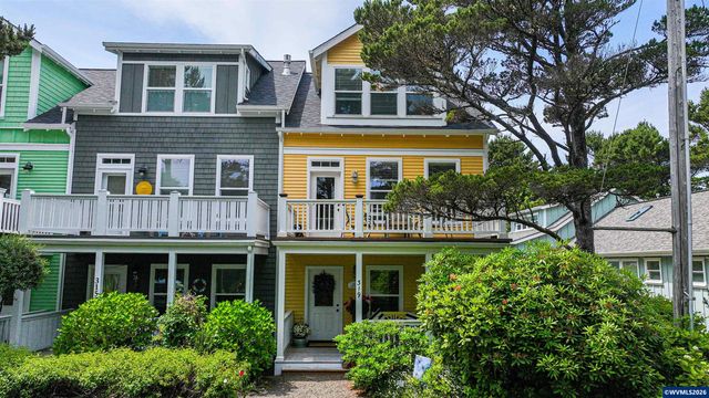 319 Kinnikinnick Wy, Depoe Bay, OR 97341