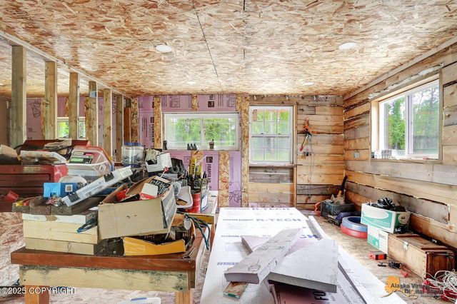 22533 E Big Mountain Drive, Talkeetna, AK 99676