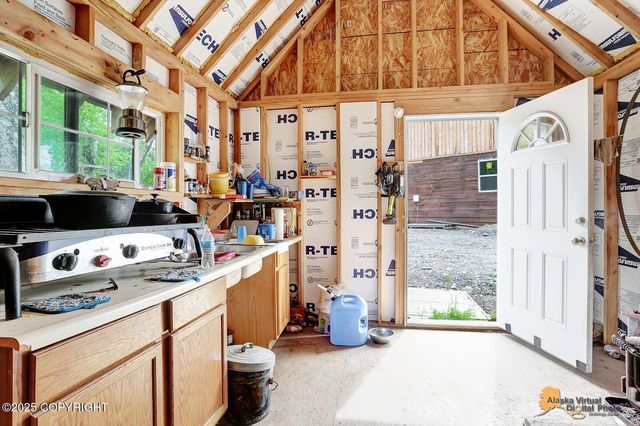 22533 E Big Mountain Drive, Talkeetna, AK 99676
