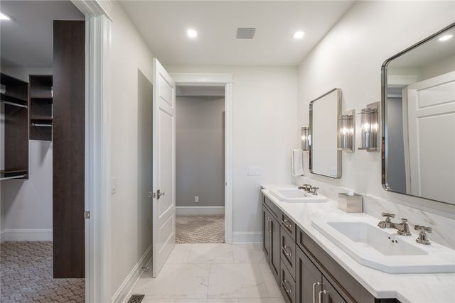 275 Fox Meadow Court, Beavercreek Twp, OH 45385