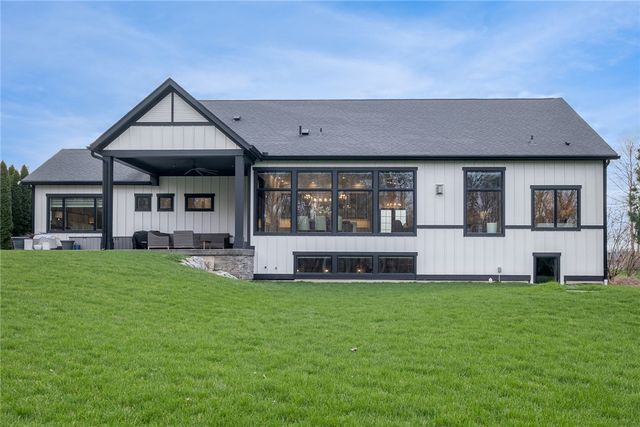 275 Fox Meadow Court, Beavercreek Twp, OH 45385