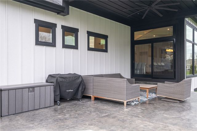 275 Fox Meadow Court, Beavercreek Twp, OH 45385