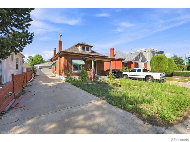 2421 W 38th Avenue, Denver, CO 80211