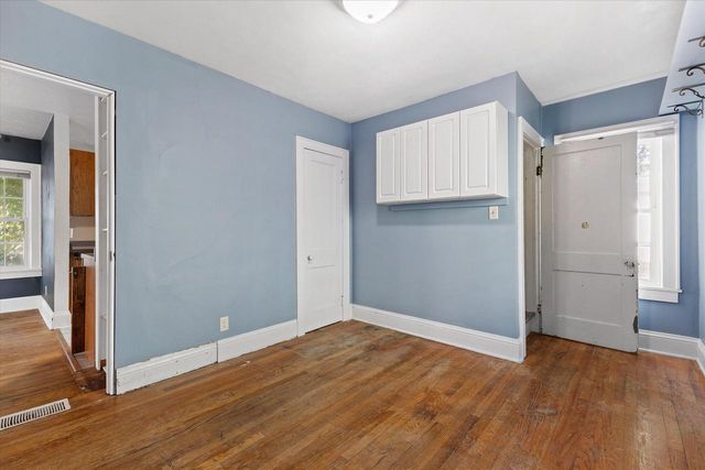 5910 33 AVENUE, Kenosha, WI 53144