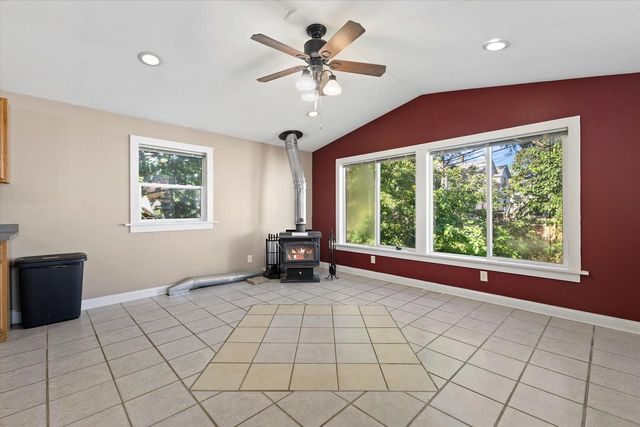 5910 33 AVENUE, Kenosha, WI 53144