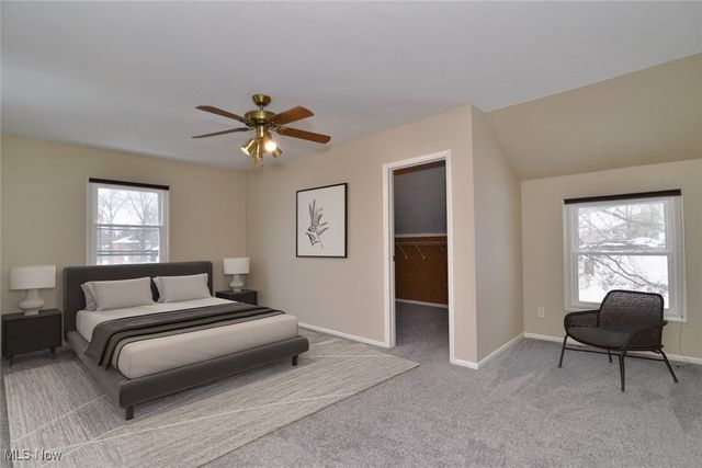 1491 Edgefield Road, Lyndhurst, OH 44124