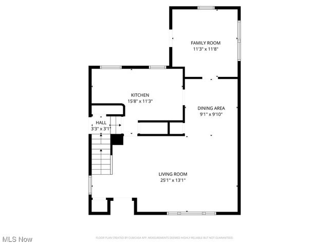 1491 Edgefield Road, Lyndhurst, OH 44124