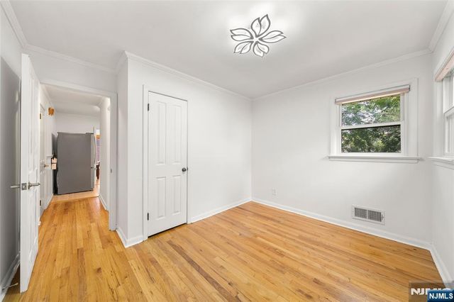 259 Garden Place, Oradell, NJ 07649