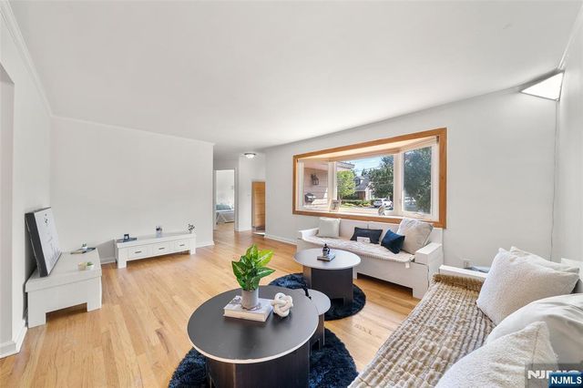 259 Garden Place, Oradell, NJ 07649