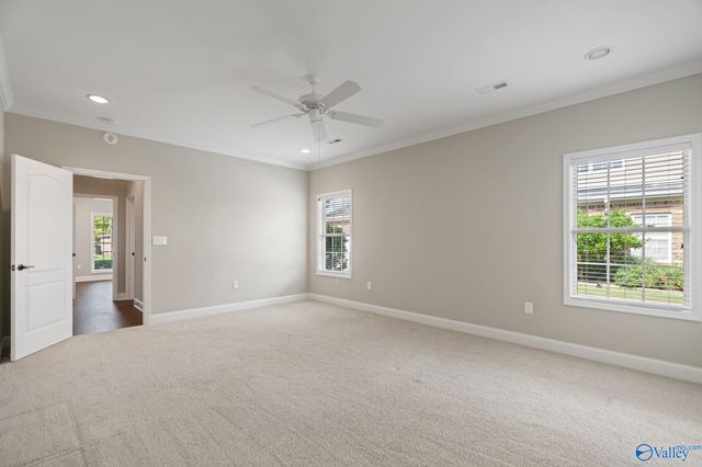 2305 Palisades Court SW, Huntsville, AL 35803