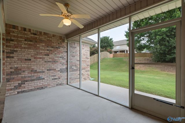 2305 Palisades Court SW, Huntsville, AL 35803