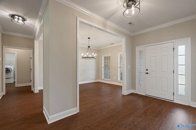 2305 Palisades Court SW, Huntsville, AL 35803