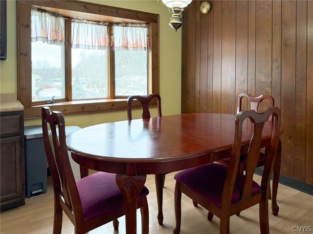 1500 Redwood Avenue, Utica, NY 13502