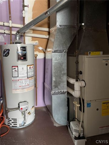 1500 Redwood Avenue, Utica, NY 13502