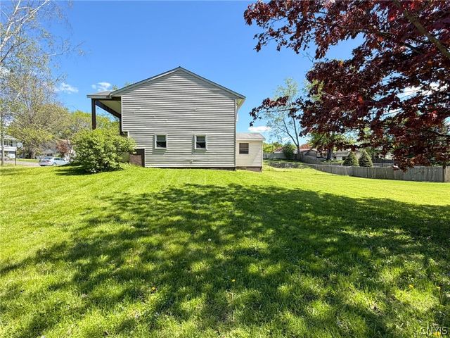 1500 Redwood Avenue, Utica, NY 13502