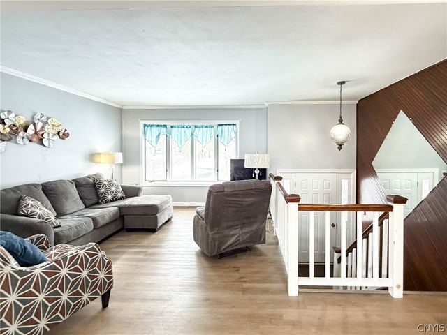 1500 Redwood Avenue, Utica, NY 13502