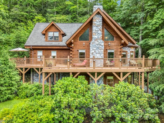 120 Rocky Mountain Drive, Lake Lure, NC 28746