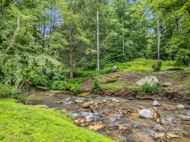 120 Rocky Mountain Drive, Lake Lure, NC 28746