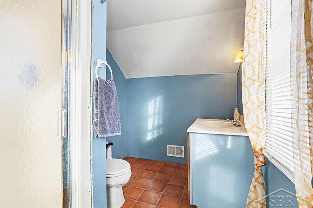 1409 S Simmons Road, West Branch Twp, MI 48661