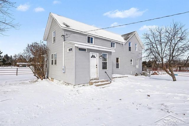 1409 S Simmons Road, West Branch Twp, MI 48661