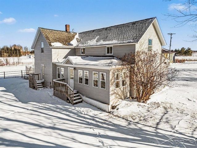 1409 S Simmons Road, West Branch Twp, MI 48661