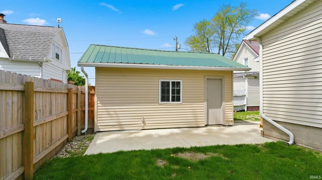 806 Mott Street, Kendallville, IN 46755