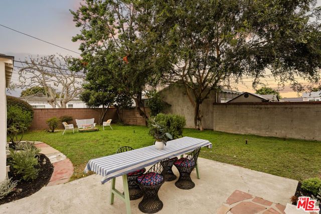 6546 W 85th Street, Los Angeles, CA 90045