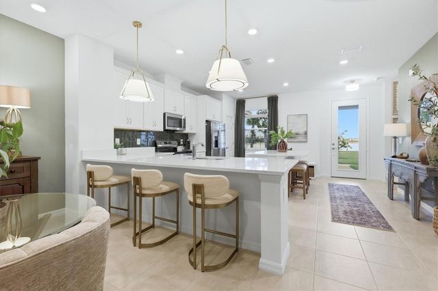 7392 CABIN LANE, Sarasota, FL 34240