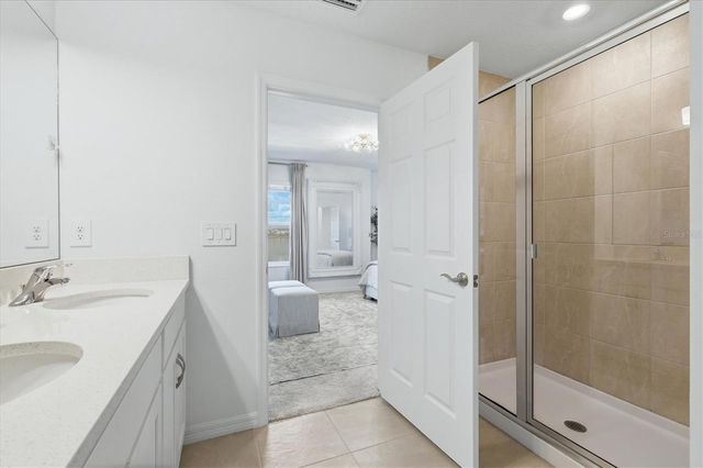 7392 CABIN LANE, Sarasota, FL 34240