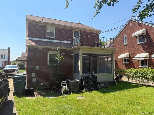 7840 Calhoun Street, Dearborn, MI 48126