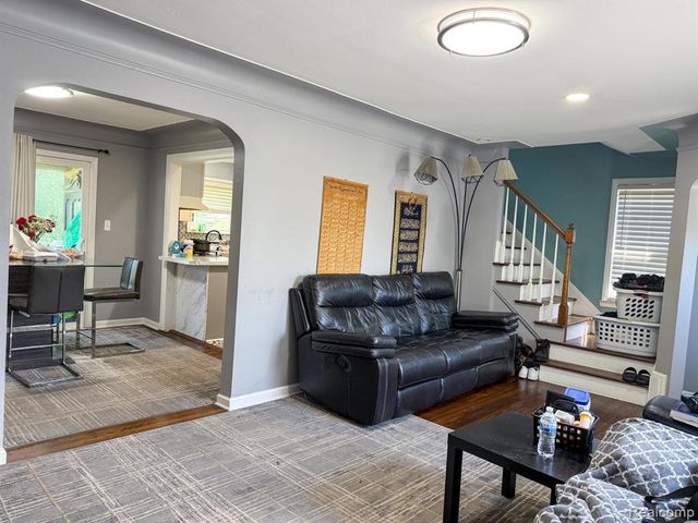 7840 Calhoun Street, Dearborn, MI 48126