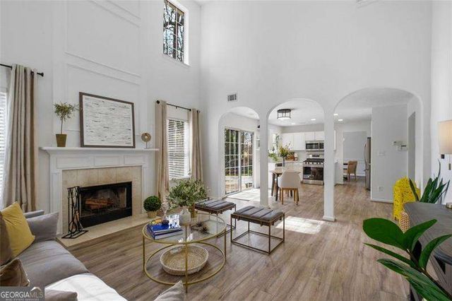 1814 Chasewood Park Drive, Marietta, GA 30066