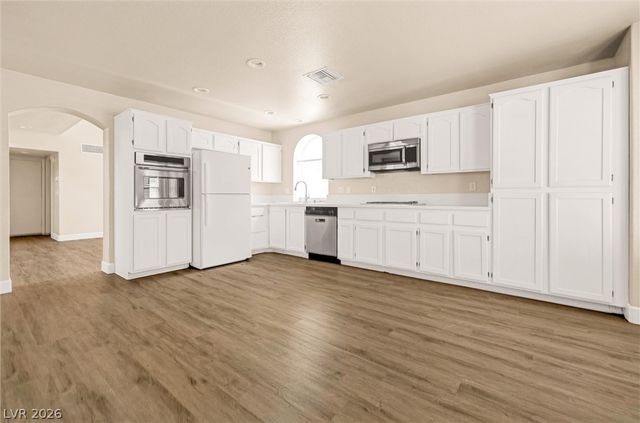 1613 Imperial Cup Drive, Las Vegas, NV 89117