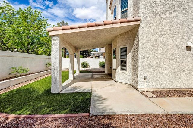 1613 Imperial Cup Drive, Las Vegas, NV 89117