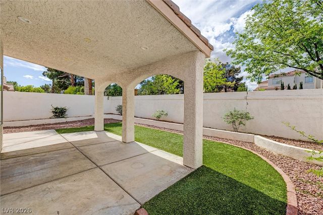 1613 Imperial Cup Drive, Las Vegas, NV 89117