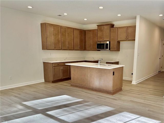 1008 Serene Rd Unit 102, Suffolk, VA 23435