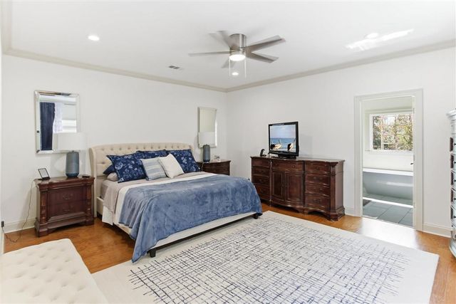 2807 Saint Francis Forest Drive, Lake Charles, LA 70605